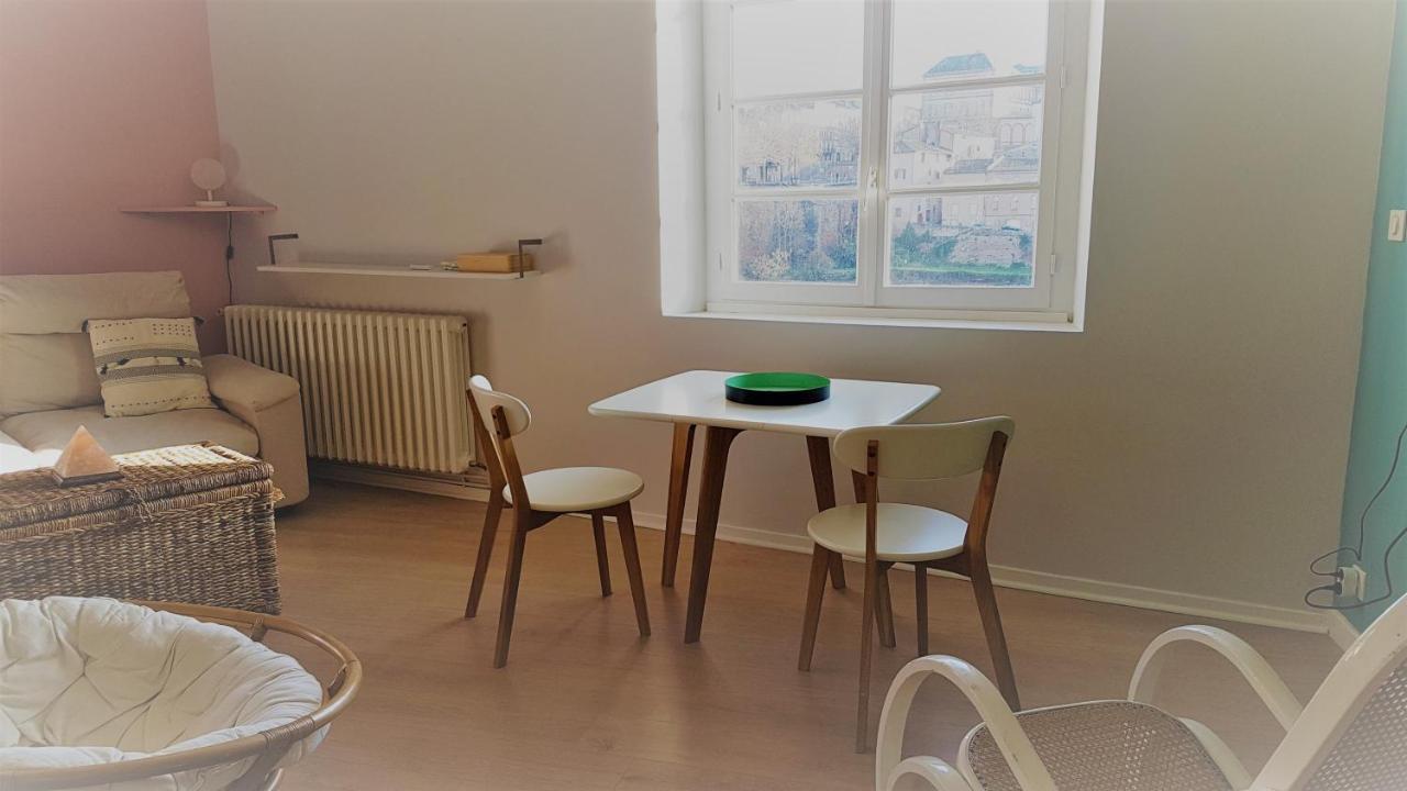 Le Point De Vue Apartment Алби Екстериор снимка